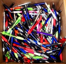 LOT OF 101 great NEW RETRACTABLE BALLPOINT PENS school office car  
