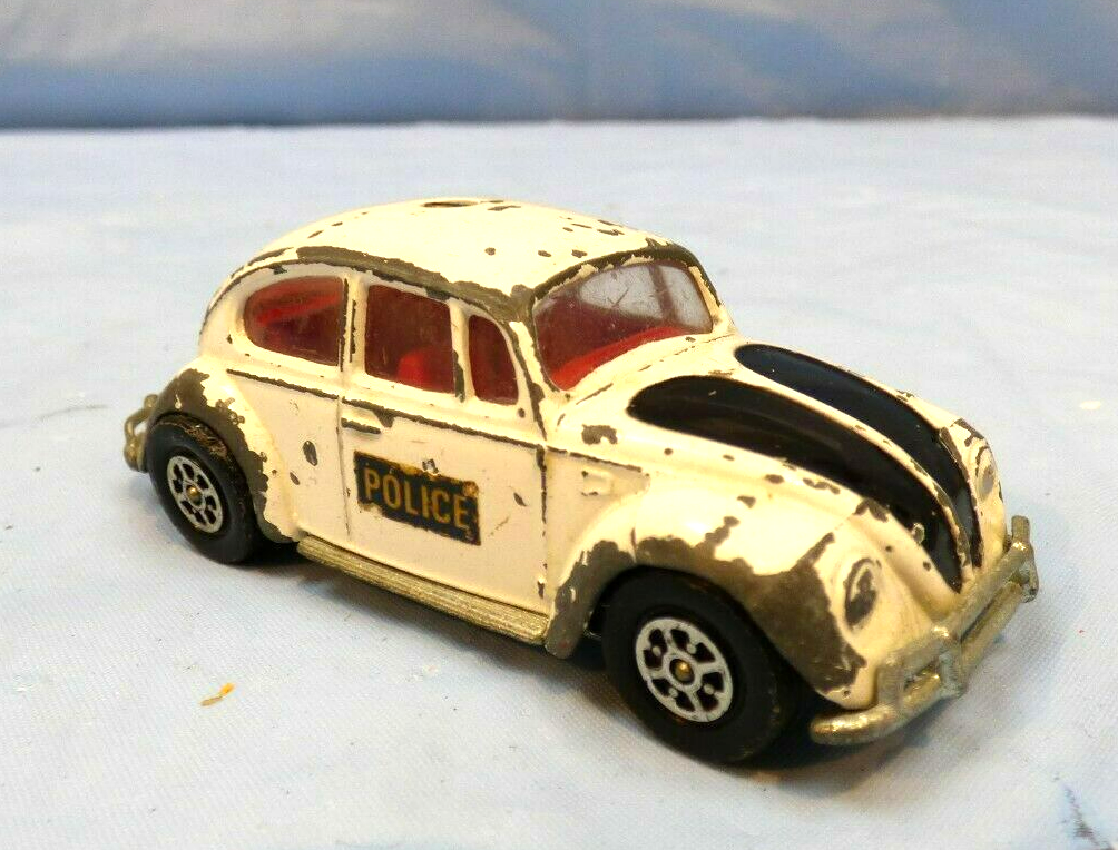 Corgi Volkswagen 1200 Saloon Police Beetle Bug Whizzwheels Car Toy