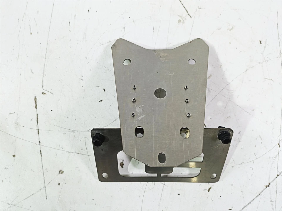 2017 Ducati Monster 1200 S Competition Werkes нейтрализатор крыла 1DMON5 - Изображение 2 из 4