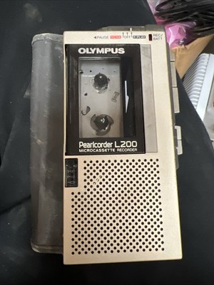 Olympus Pearlcorder L200 Microcassette Recorder with Case - FOR