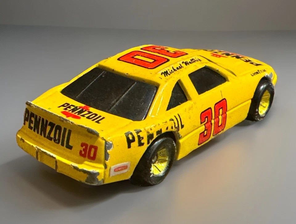 1991 年赛车冠军 Michael Waltrip Pennzoil #30 现货汽车 NASCAR 1: 64 — 第 4/4 张图片