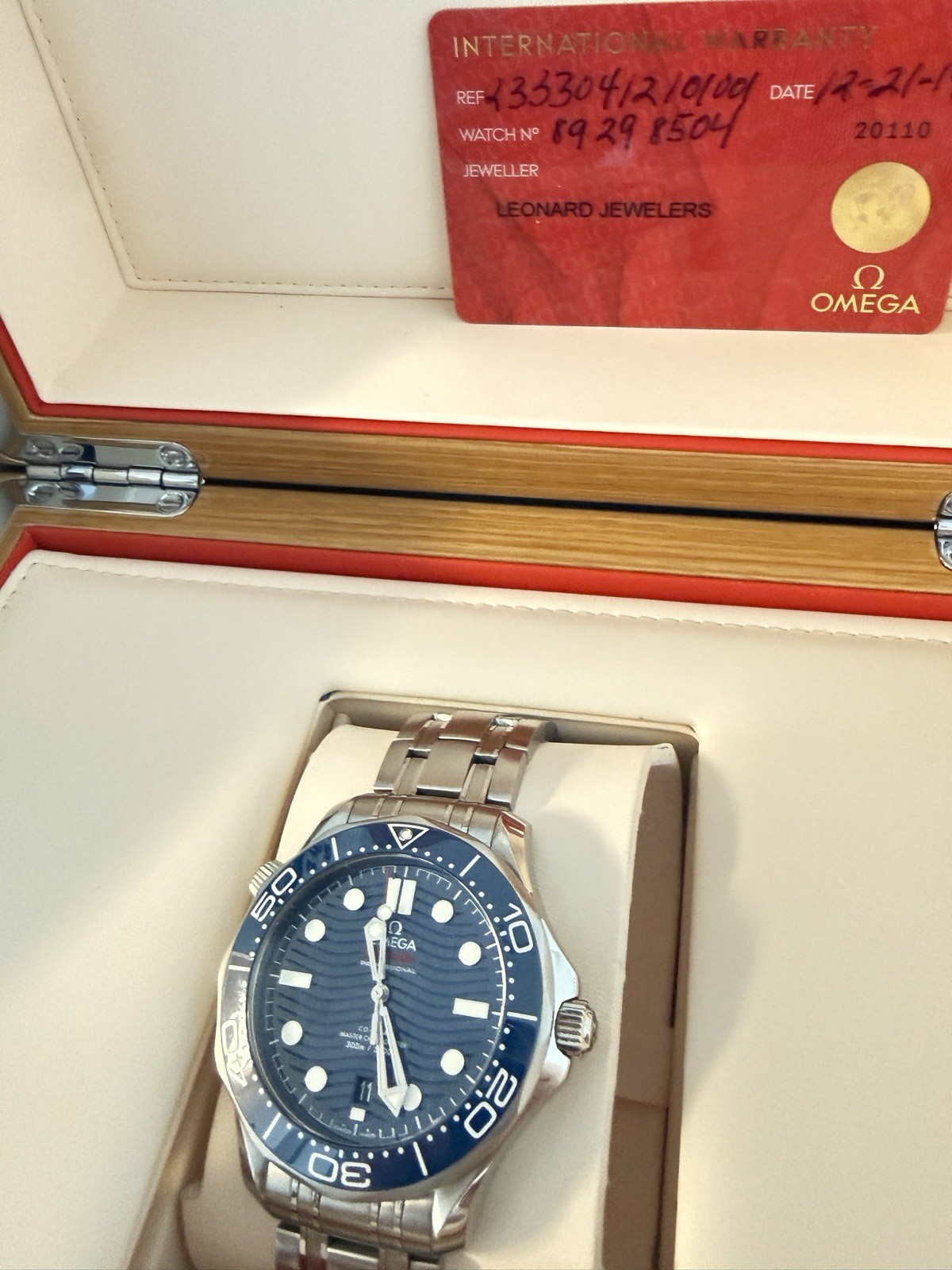OMEGA Seamaster Diver 300M 42mm Blue Ceramic Wave Dial 210.30.42.20.03.001 image 2