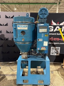 NOVATEC MDM-50 Desiccant Dryer w/ 200lb Hopper USED