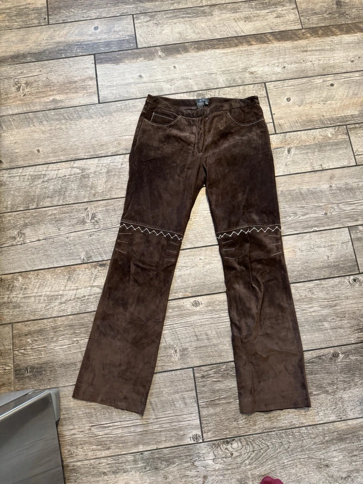 Y2K Vintage BCBG Max Azria 100% Leather Patchwork Pants – Size 6 Low Rise Brats - Image 2 of 4