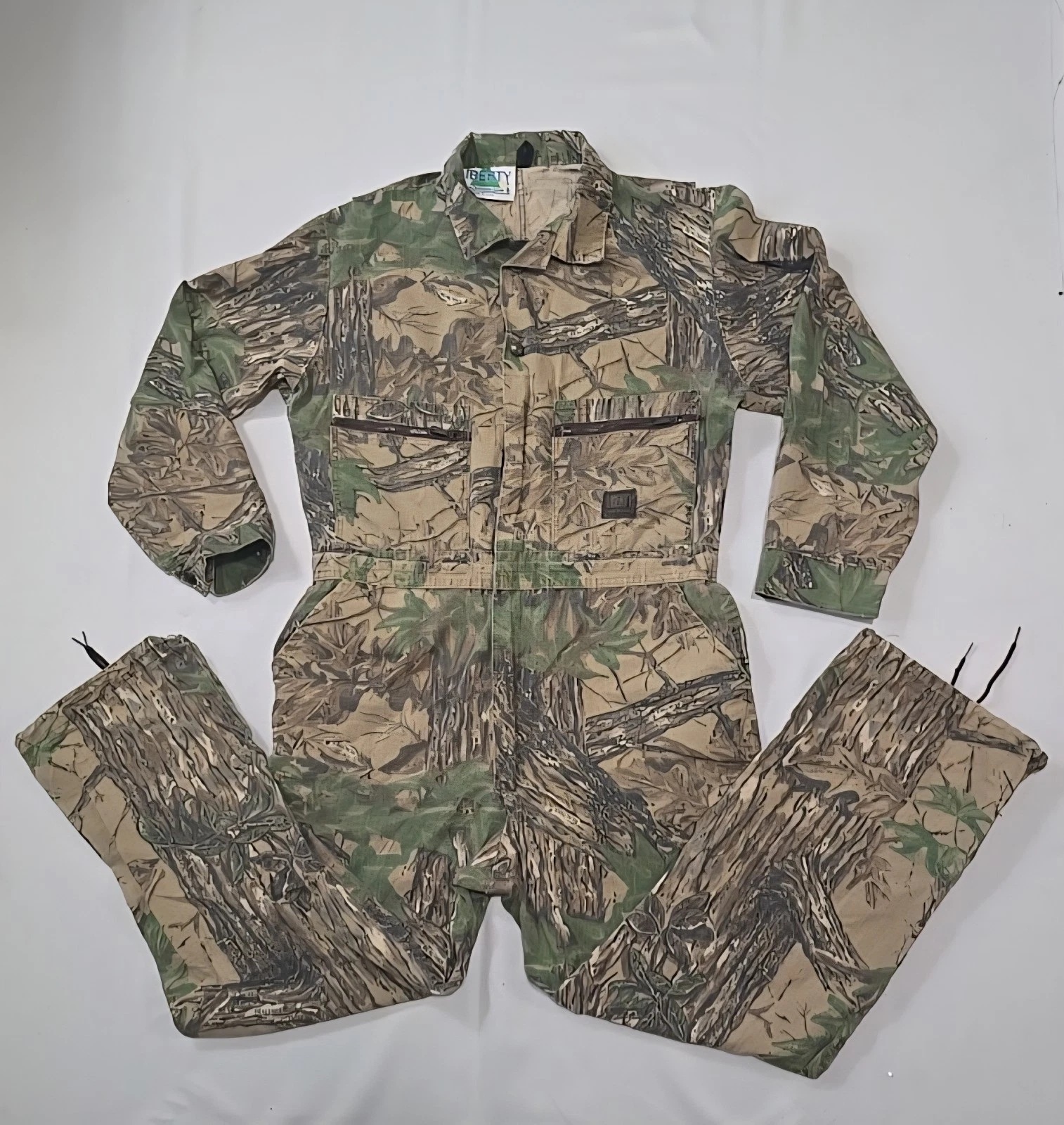 Liberty Rugged Outdoor Gear Mens RealTree Vintage Camouflage Overalls Workwear