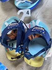 Toddler surfer sling back flip flops new w/ tags Size 4