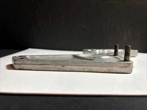 Norton Commando 750 850 Z Support Plate L 06-0944 1968 - 1974 Roadster Highrider - Picture 2 of 7
