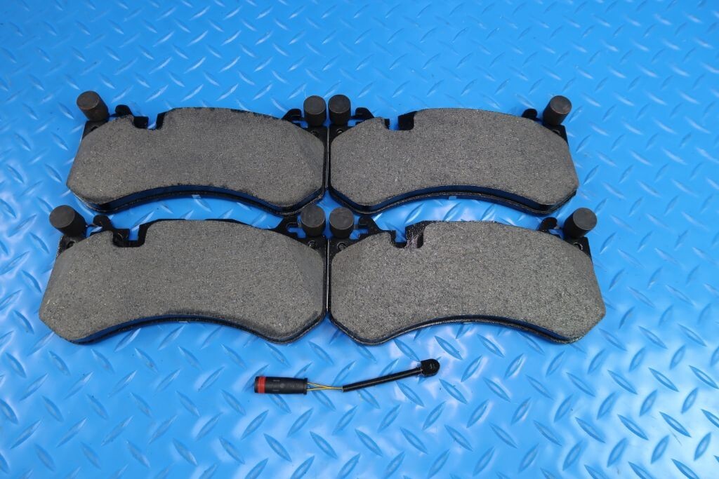 Mercedes Benz C63s C63 Sl63 Sl65 Amg front rear brake pads & rotors