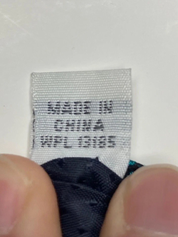 Gravata formal masculina Egara 59"Lx3"W verde - Imagem 4 de 4