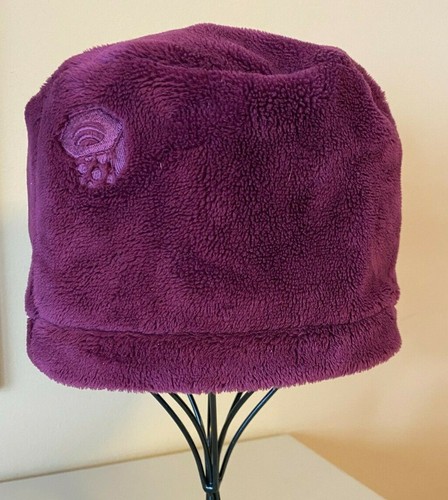 MOUNTAIN HARDWEAR PURPLE FLEECE PILLBOX 