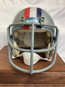 clear shell football helmet uniwatch New Other Xenith Display White/Black EXAMPLE THE Clear Zero G Plus Visor complies 100% with all various association rules. MaxPro Dallas Cowboys Clear Shell