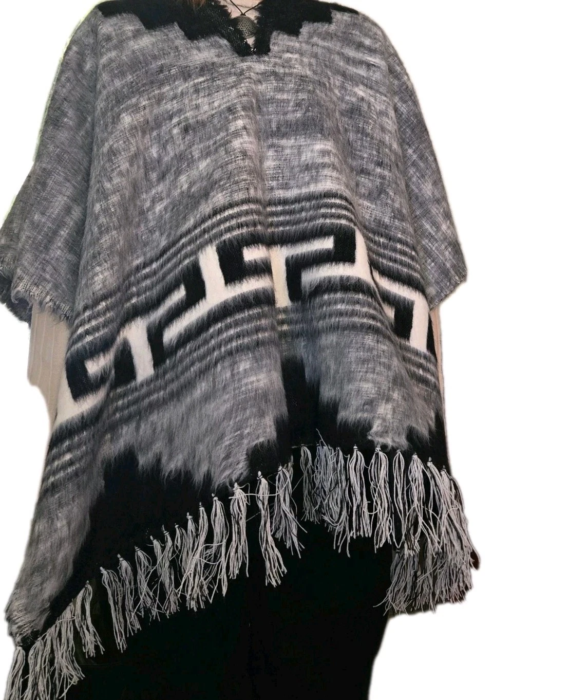 Unisex Alpaca Poncho Black White Grey Wool Fringe Unique Soft Warm Cowboy Aztec