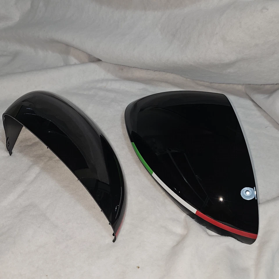 Coppia 2Calotte Specchi Nero Lucido Con Tricolore Aerografato Maserati Grecale - Imagen 3 de 4