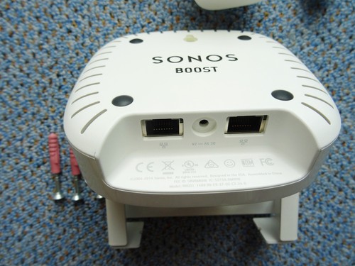 Sonos Boost WLAN Bridge Transmitter f Multi-Room Einsatz + Flexson Wandhalterung - Bild 4 von 7