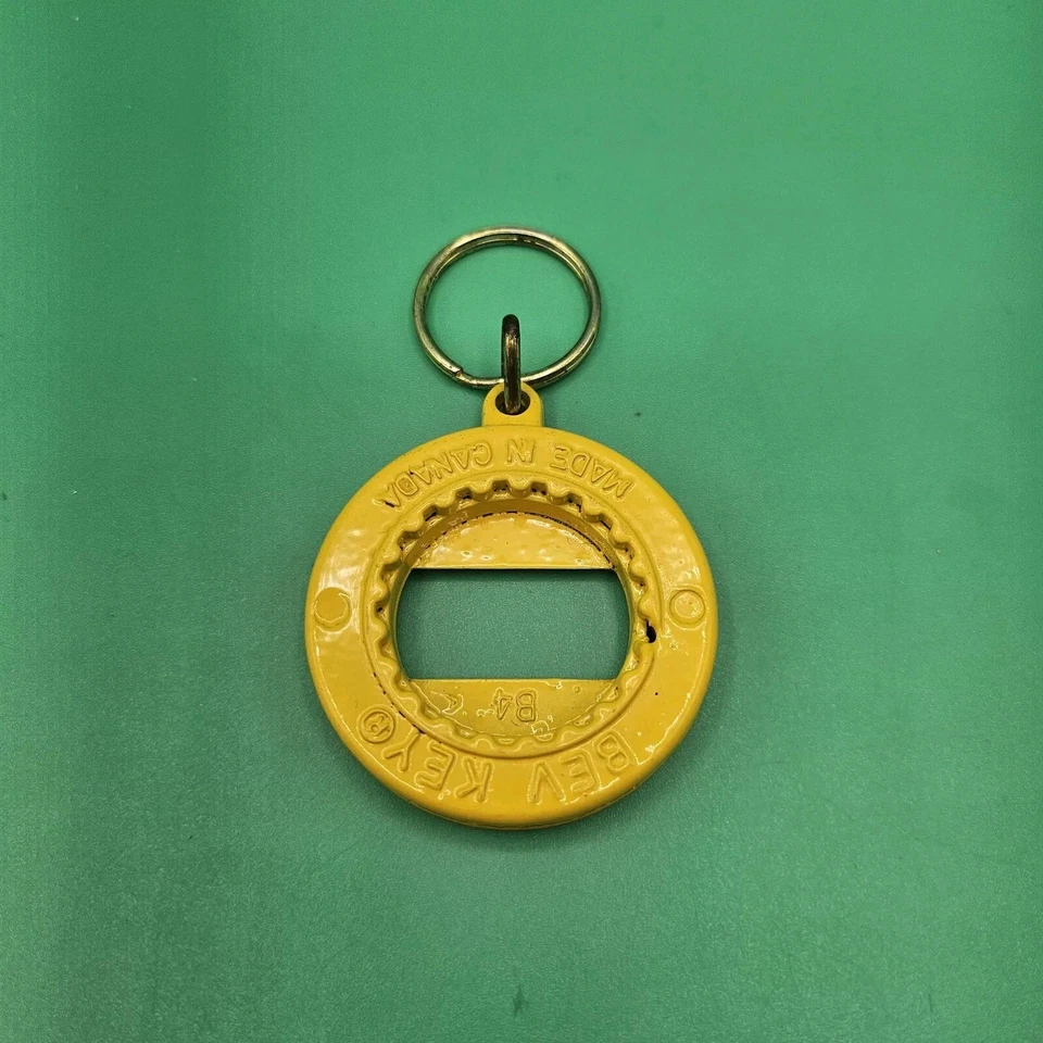 VINTAGE NASCAR TERRY LABONTE BEV KEY 3 in 1 CAN BOTTLE TWIST OPENER KEYCHAIN VTG - Image 2 of 2