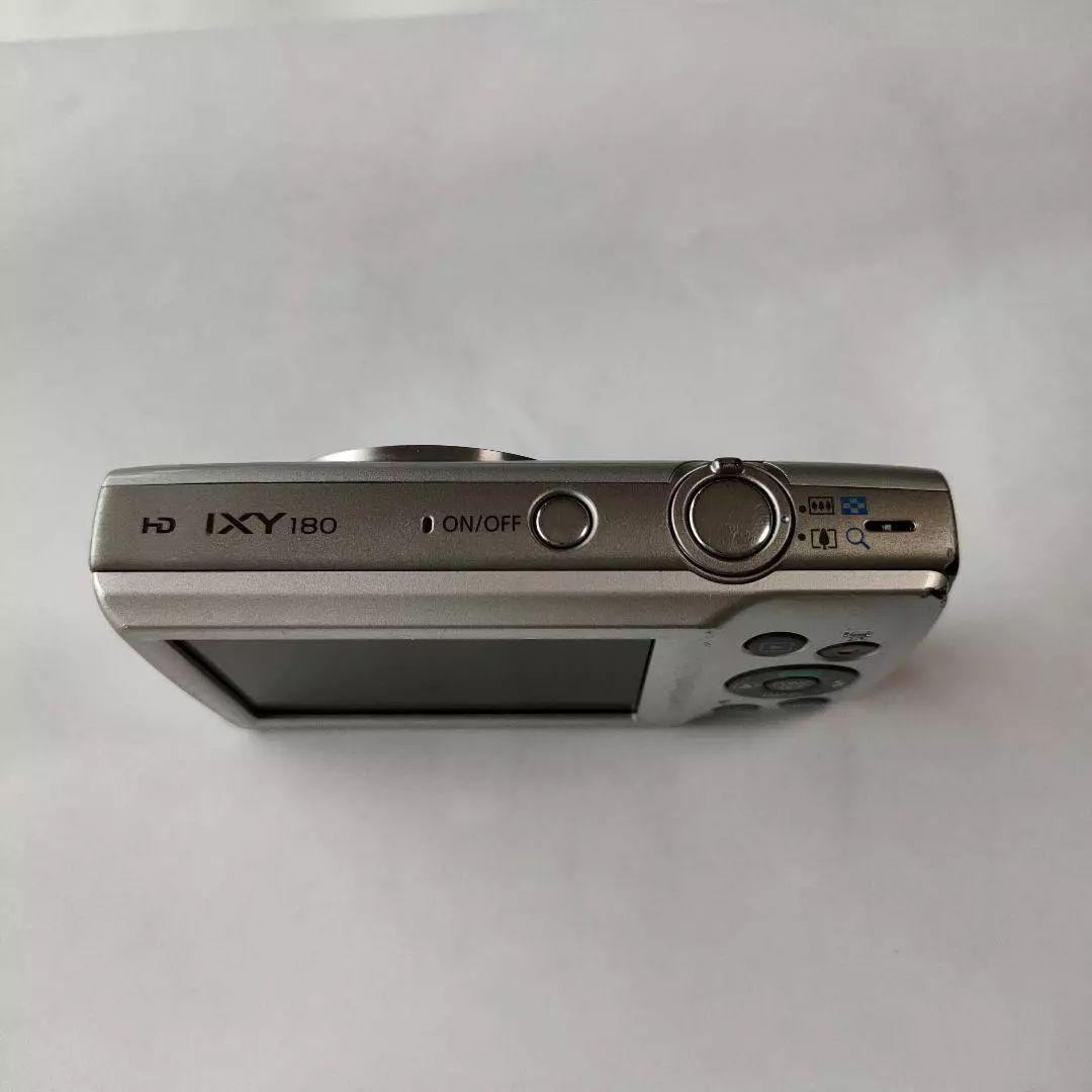 Canon Digital Camera IXY 180 Silver 8x Optical Zoom ?20MP Tested Working