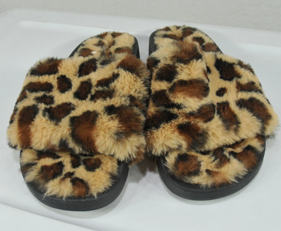 Chinelos femininos Madden Girl leopardo difuso 10 NOVO - Imagem 3 de 4