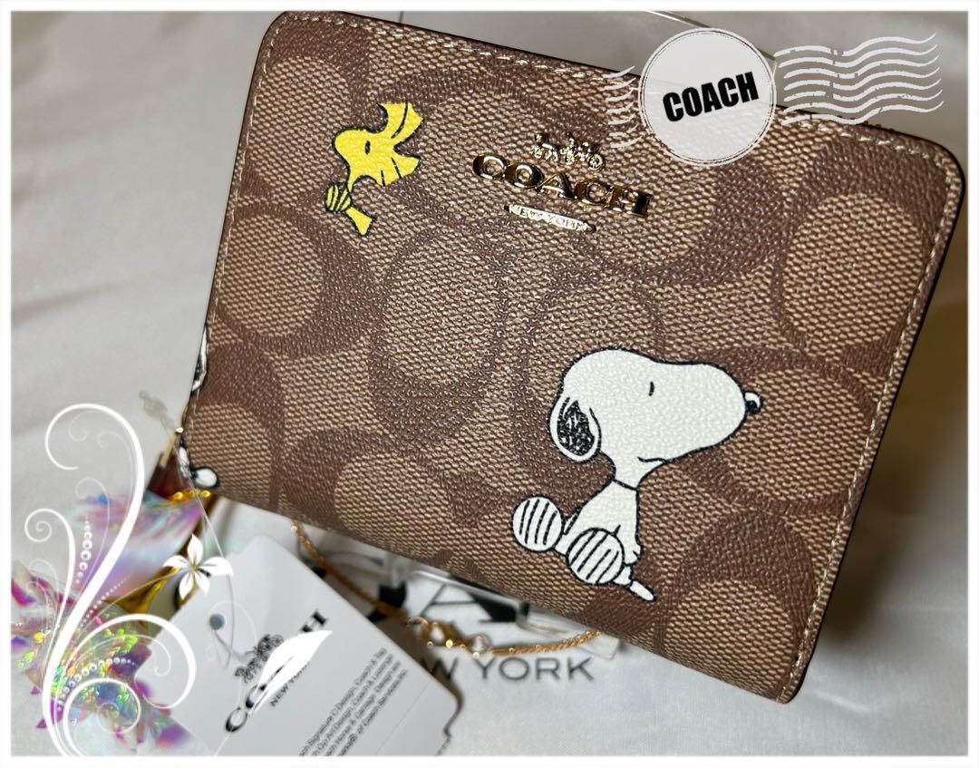 COACH x PEANUTS Snoopy Print Signature Snap Wallet Limited