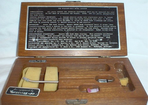THE WILDGEN RECK METAL LOCATOR, MODEL NO 263, WOOD BOX AND PROBE ONLY, 1985 - Picture 6 of 8
