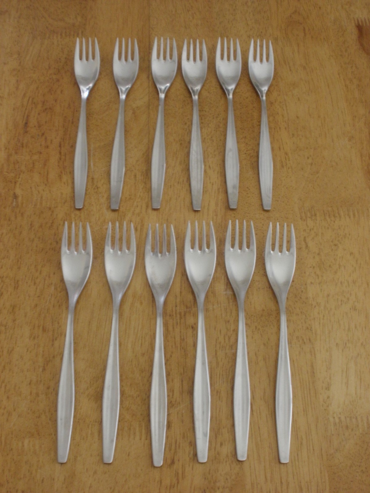 WMF Cromargan GERMANY 1954 ATLANTA aka MOTION 67/8" SALAD FORK Satin