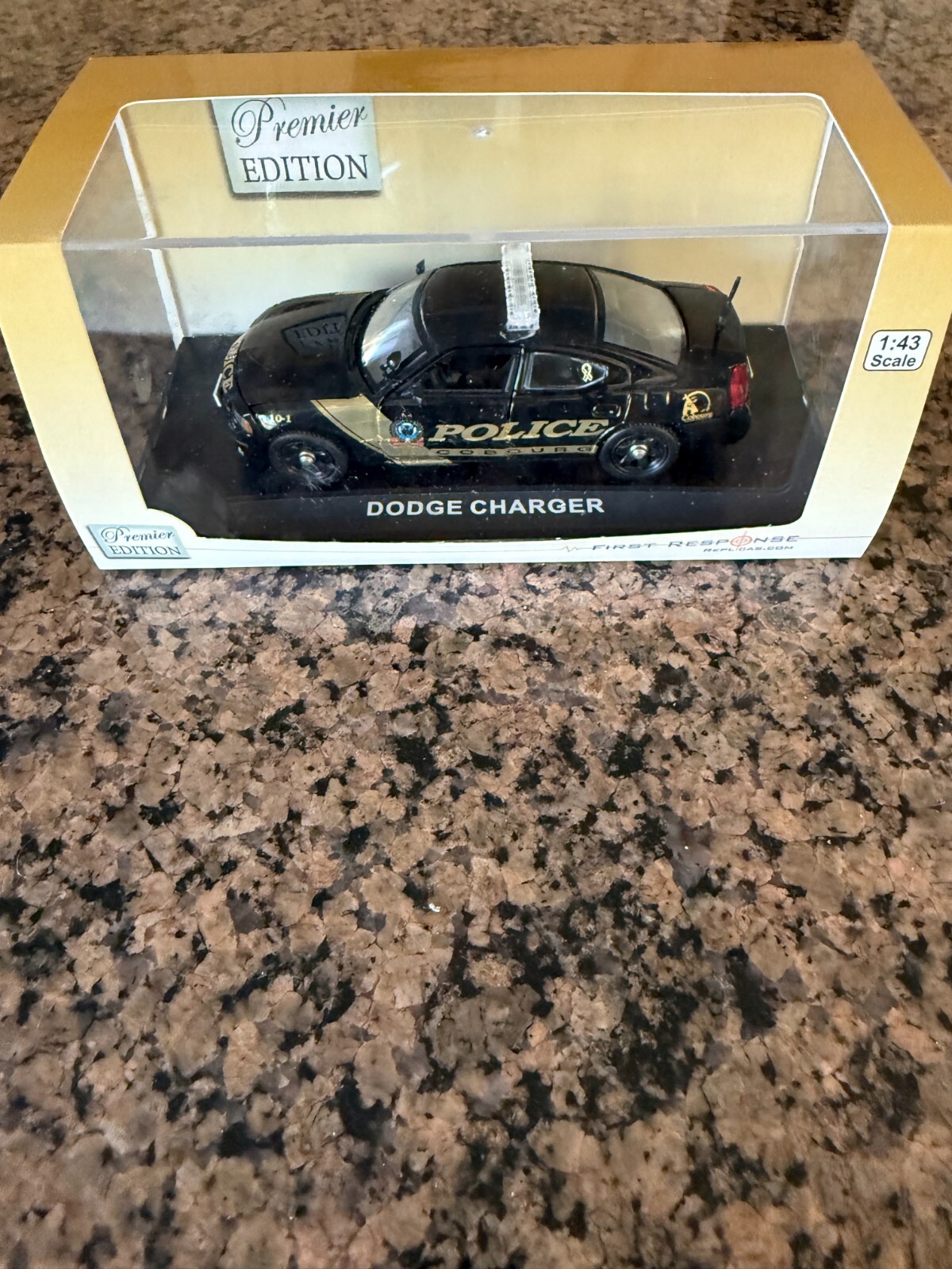 Picture 1 of 5