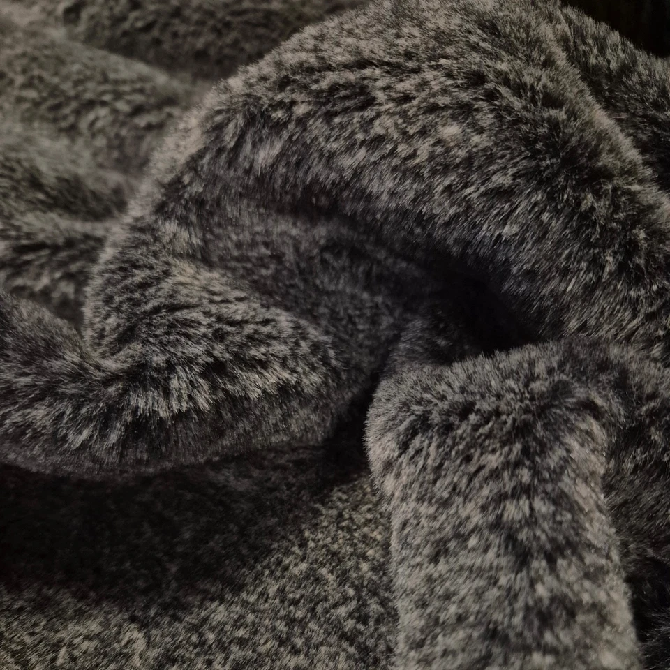 Webpelz Kurzhaar Grau meliert elastisch kuscheliges Kunstfell Stoff Deko Teppich - Bild 4 von 4