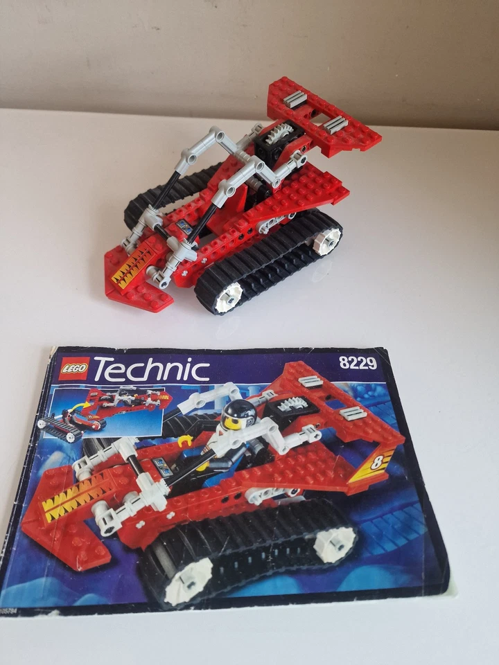 LEGO Technic 8229 Tread Trekker, photo 1 of 5