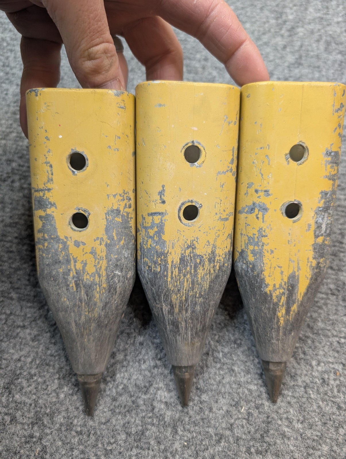 Set 3 Heavy Duty Yellow Steel Ground Spikes Anchors Replacement Parts Hardware
