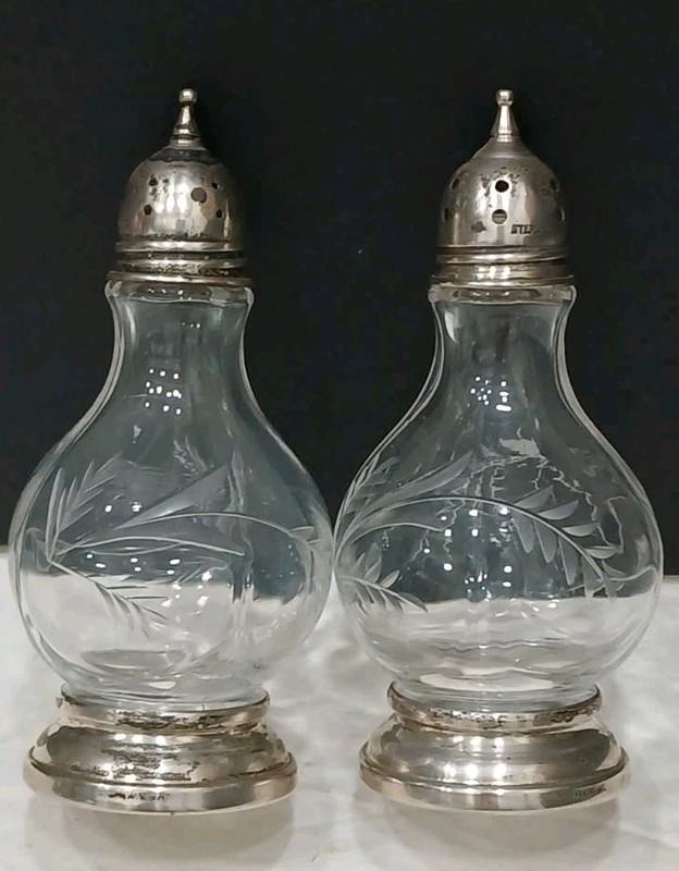 Vtg Etched Glass Salt & Pepper Shakers With Sterling Silver Lids & Base