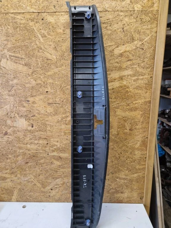 Opel Zafira C 2014 Rear Trunk boot sill cover protection 13289566 ETT577 - Image 2 of 4