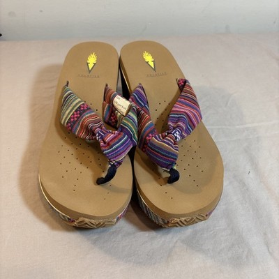 Volatile Women s Size 8 Platform Flip Flopsandals Multicolor Tribal Boho Wedge
