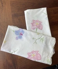 YVES DELORME PARIS FLORAL SCALLOPED SET OF 2 EURO PILLOW SHAMS IRISES ORCHIDS