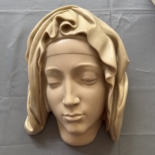 Metropolitan Museum Of Art Vatican Head of The Virgin Pieta Michaelangelo