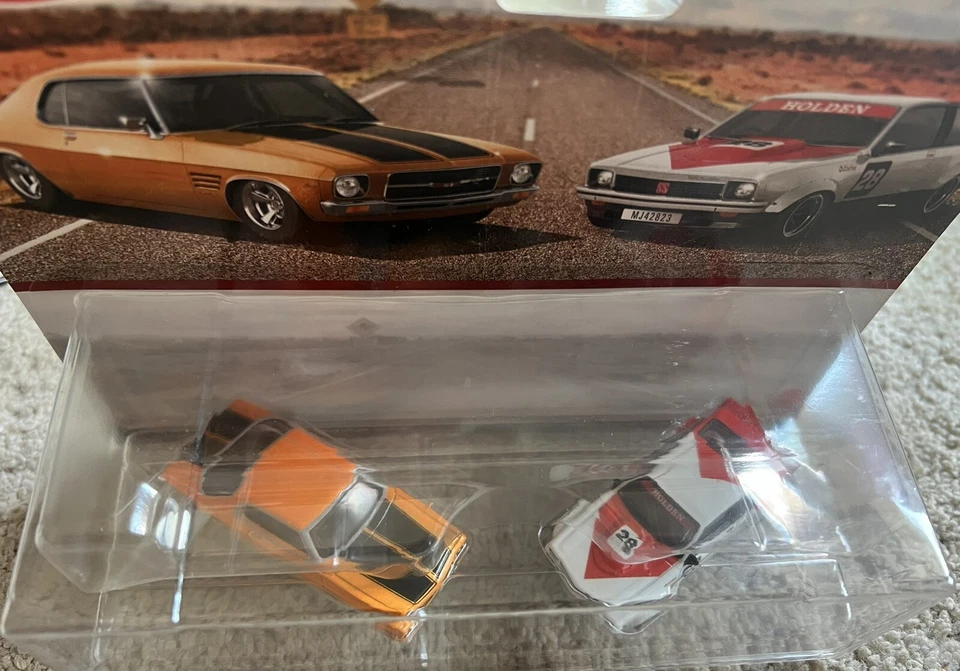 Hot Wheels Premium 73 Holden Monaro naranja y 77 Holden Torana A9X blanco paquete de 2 Foto 3 de 4