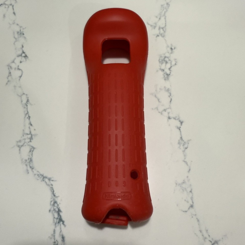 Nintendo Wii Motion Remote Mario Controller with Sleeve & Lanyard