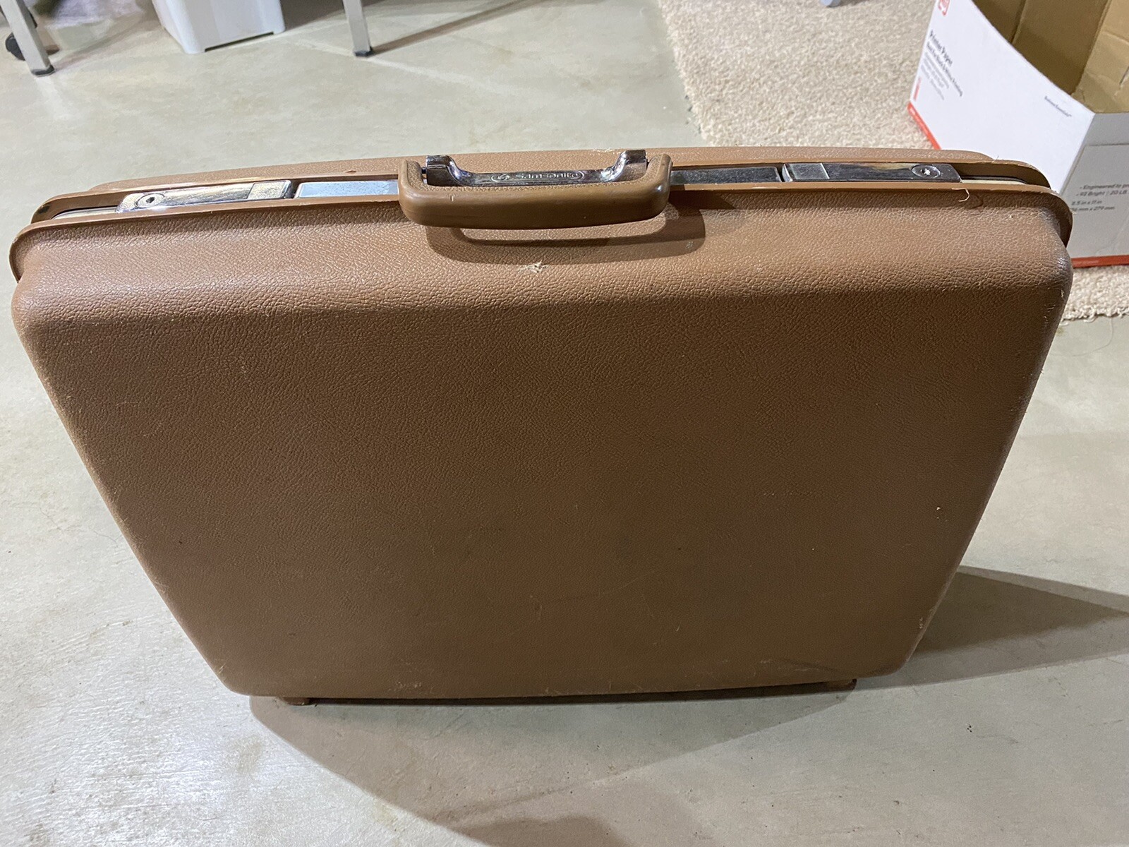 samsonite brown luggage