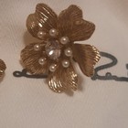 Picture 4 of 6