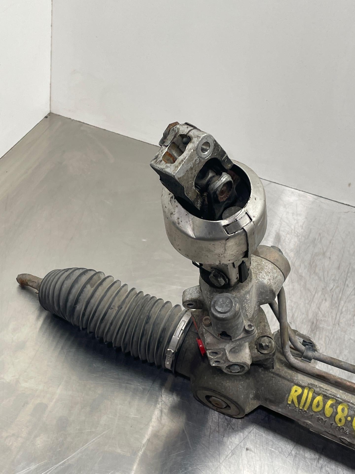 03-06 MERCEDES BENZ W211 E500 Wagon V8 Power Steering Rack and  