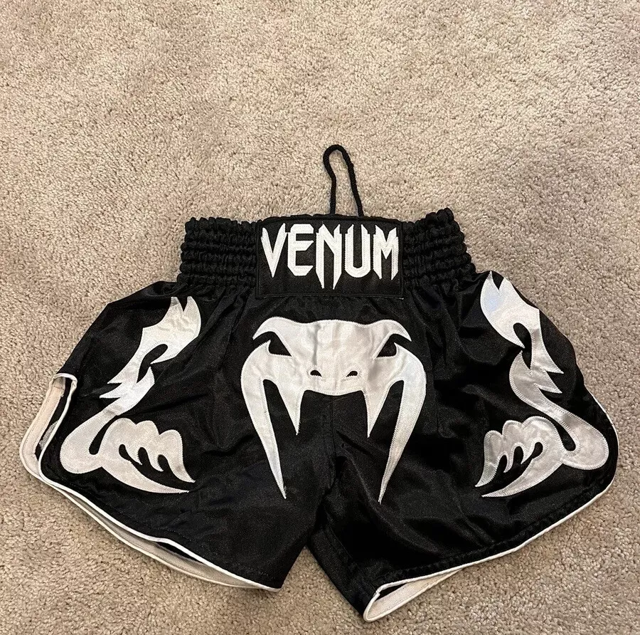 Venum bangkok inferno cheap muay thai shorts