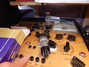 Vintage-Pair-NOS-Mullard-IEC-EL34-6CA7-Tubes
