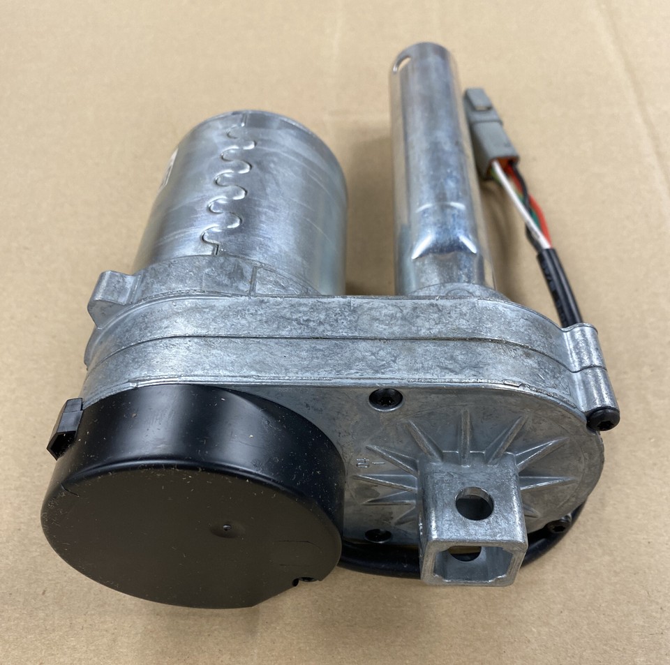 Motoriduttore AC Von Weise 115V, 7 RPM, 35 In-lb, Modello 32/10 CA, NOS (New Old Stock)