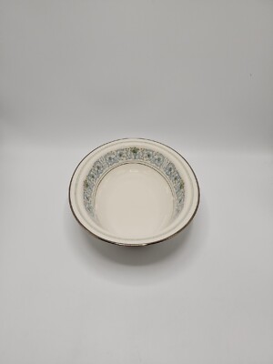 Noritake ''Monteleone'' 10 1/8 Inch Oval Vegetable Bowl