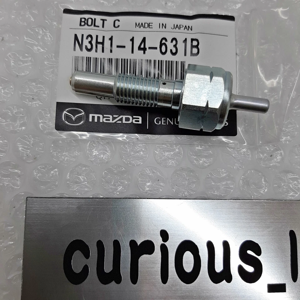 Bomba dosificadora Mazda RX-8 OEM inyector de aceite Squirter N3H1-14-631Bx4 OEM perno Foto 4 de 4