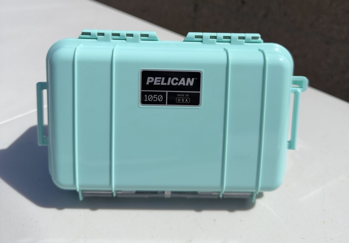 Pelican 1050, WaterProof Hard Plastic Micro Case Rubber Lining