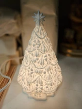 Wedgwood Lithophane White Jasperware Lighted Tabletop Christmas Tree with Box