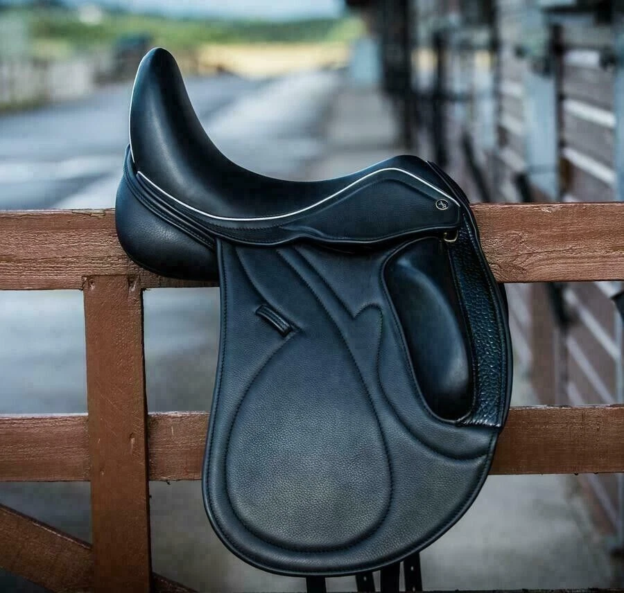 Selle western en cuir fabriquée à la main : selle d'équitation confortable - Canada