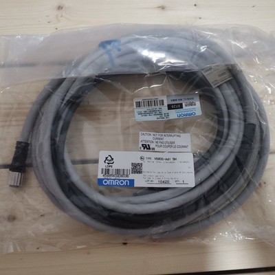 NEW FOR Omron 1PC  communication cable 5M V680S-A41 free shipping