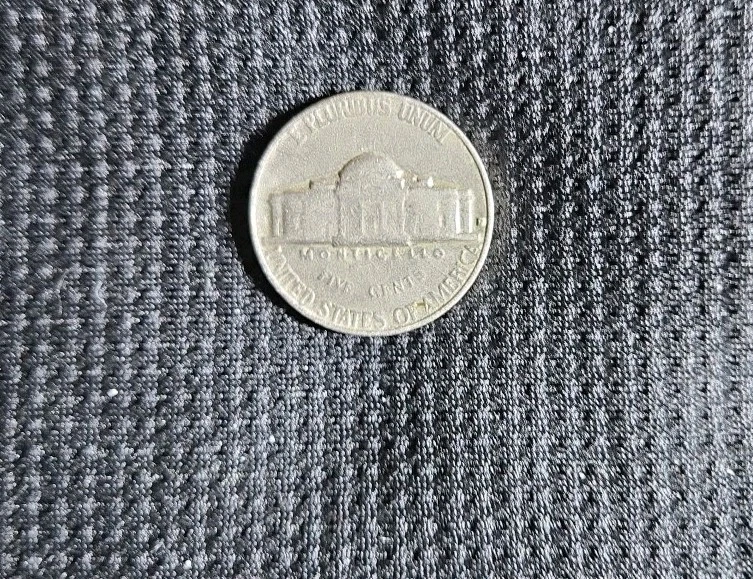 1964 D Denver Jefferson Nickel - Circulated - Free Shipping - Image 2 of 2