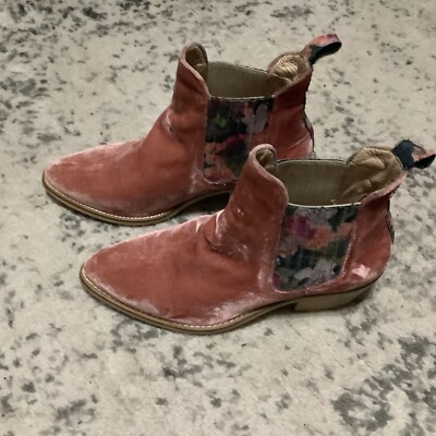 Shellys London Pink Crush Velvet Boot Floral Size 36 (5-6 US)