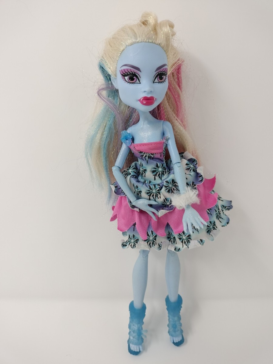 tmoon doll udgcq5wdylu.jpg